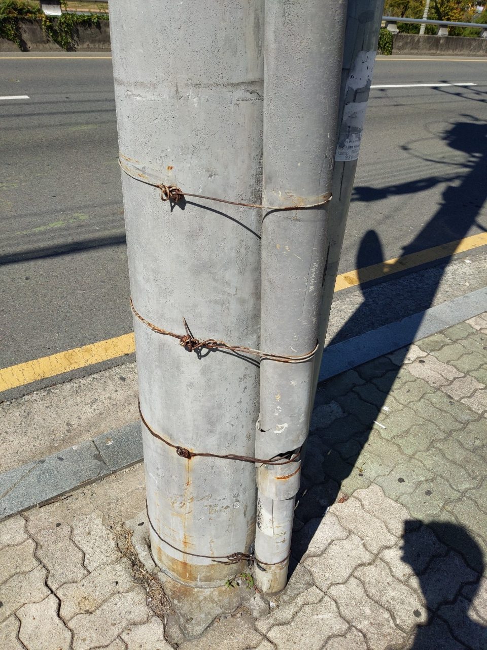 가로등 부식