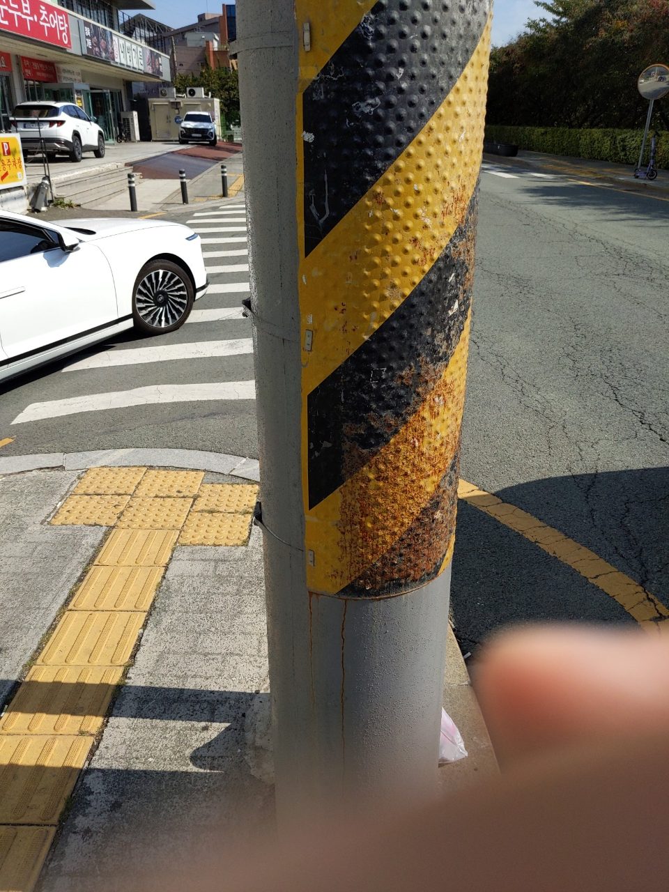 가로등지주 부식
