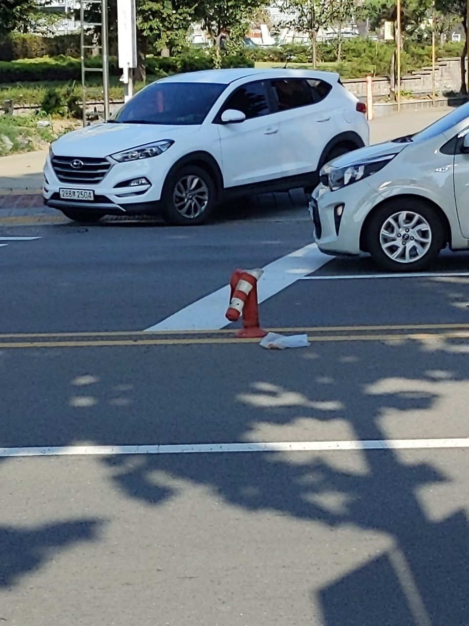 시선유도봉 구조물 파손