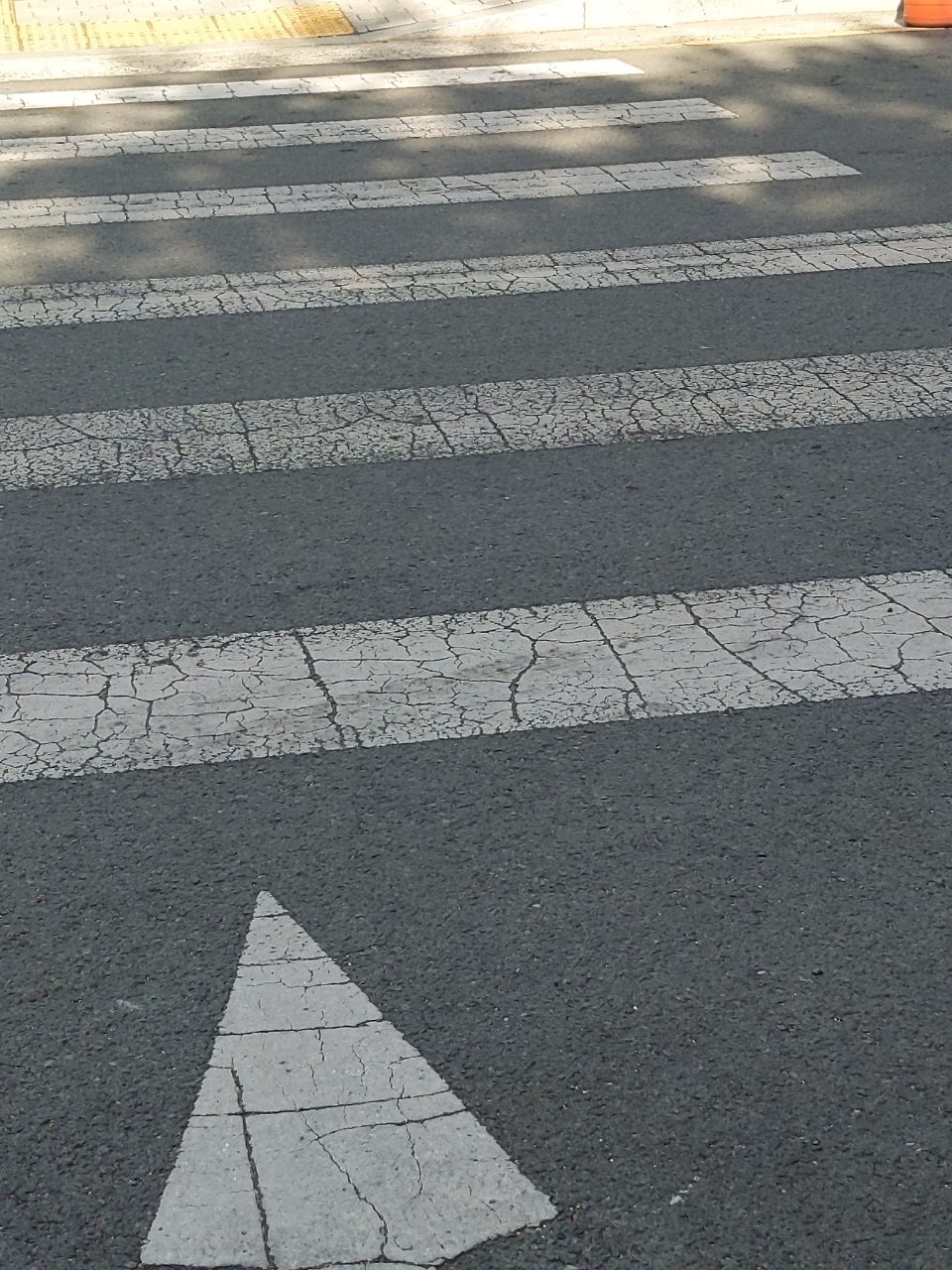 도로 균열