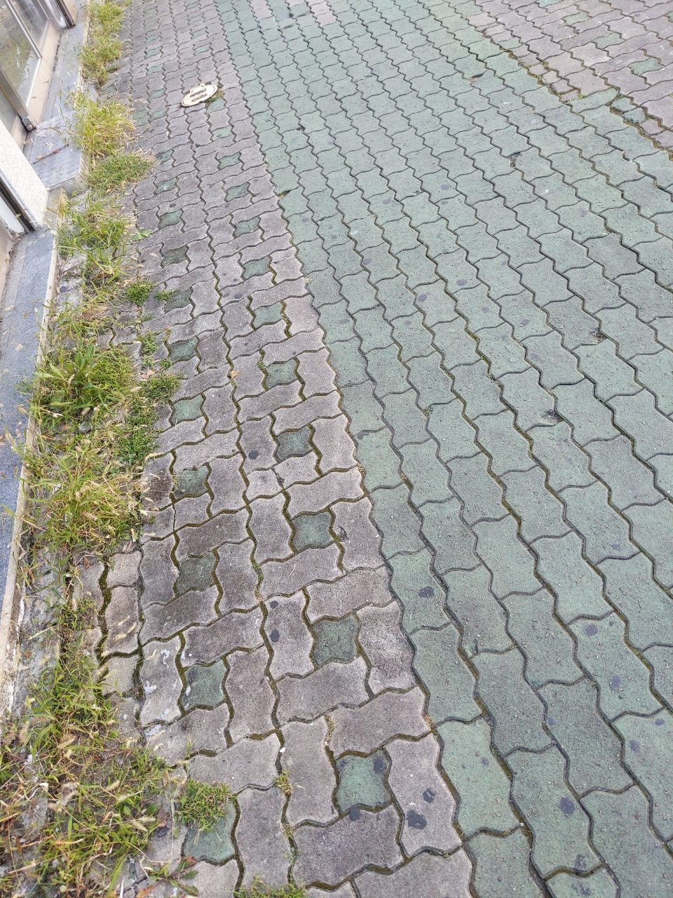 보도블록 구조물 파손