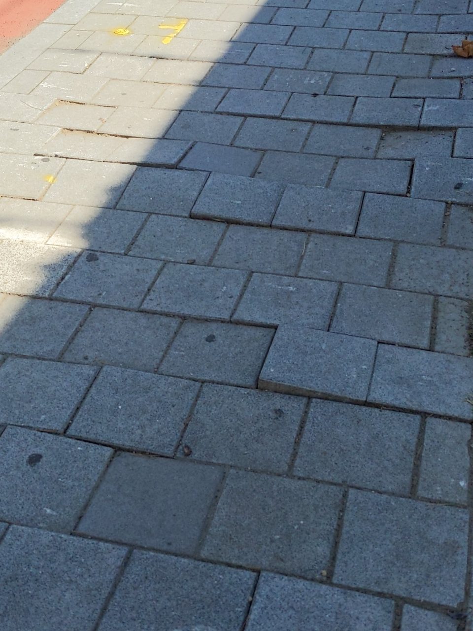 보도블록 변형