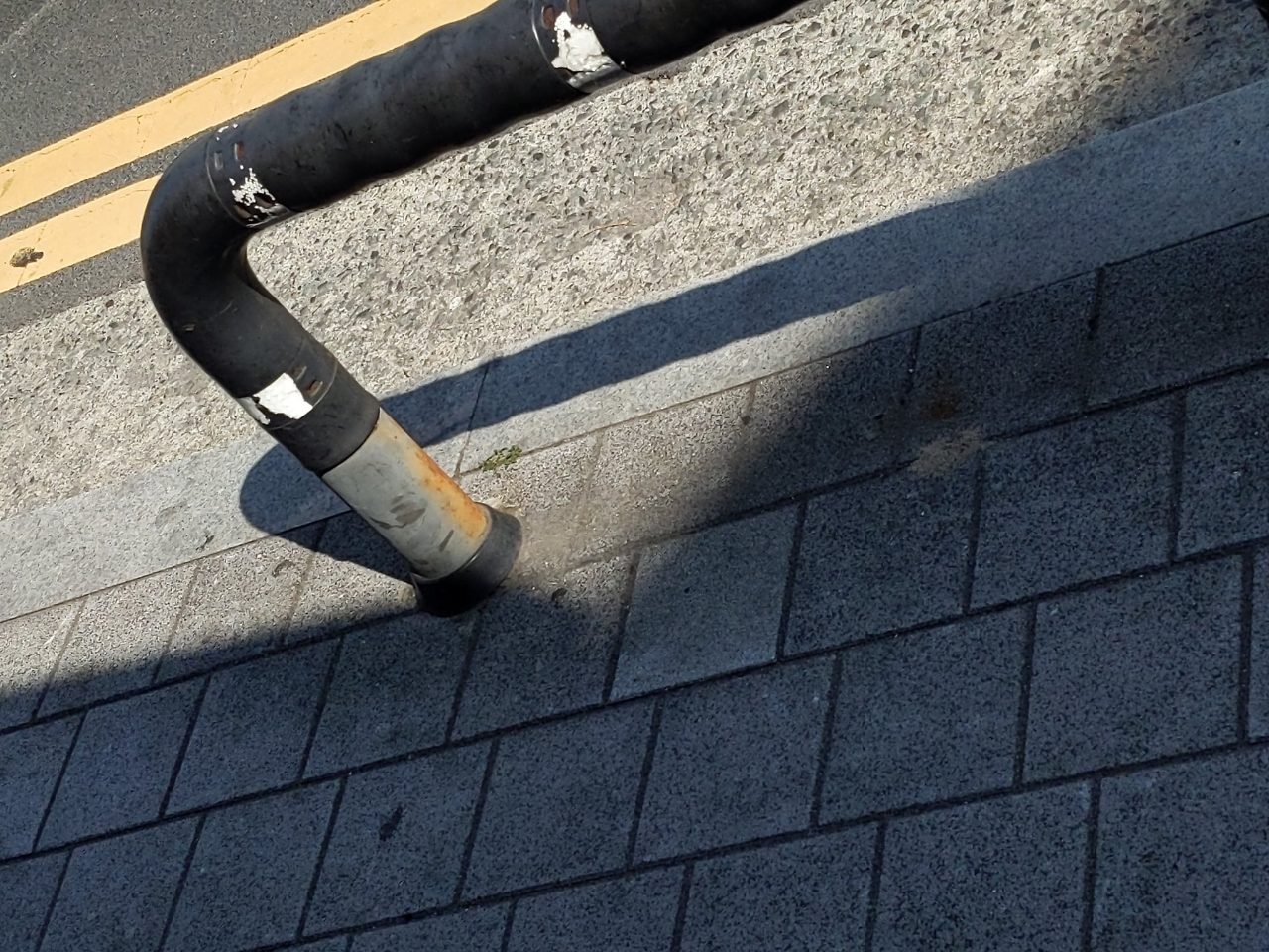 볼라드 구조물 파손