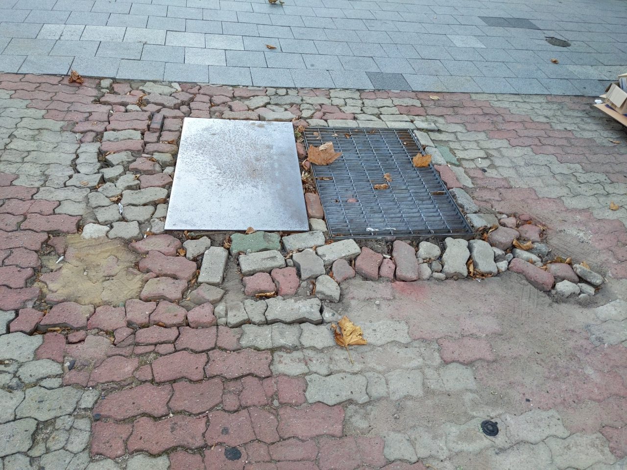 도로 구조물 파손