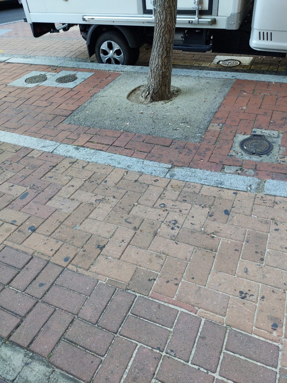 보도블록 변형