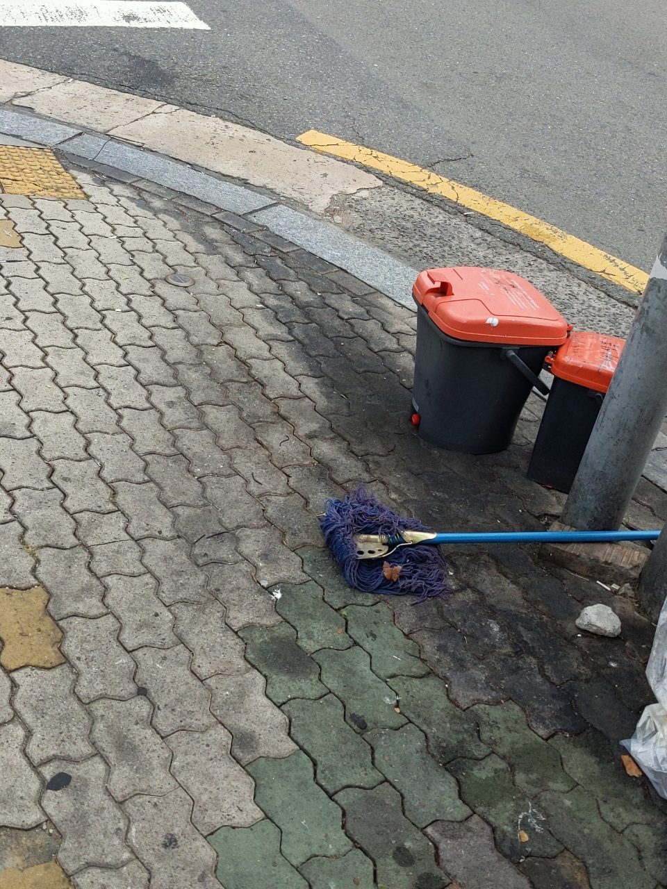 도로 장애물
