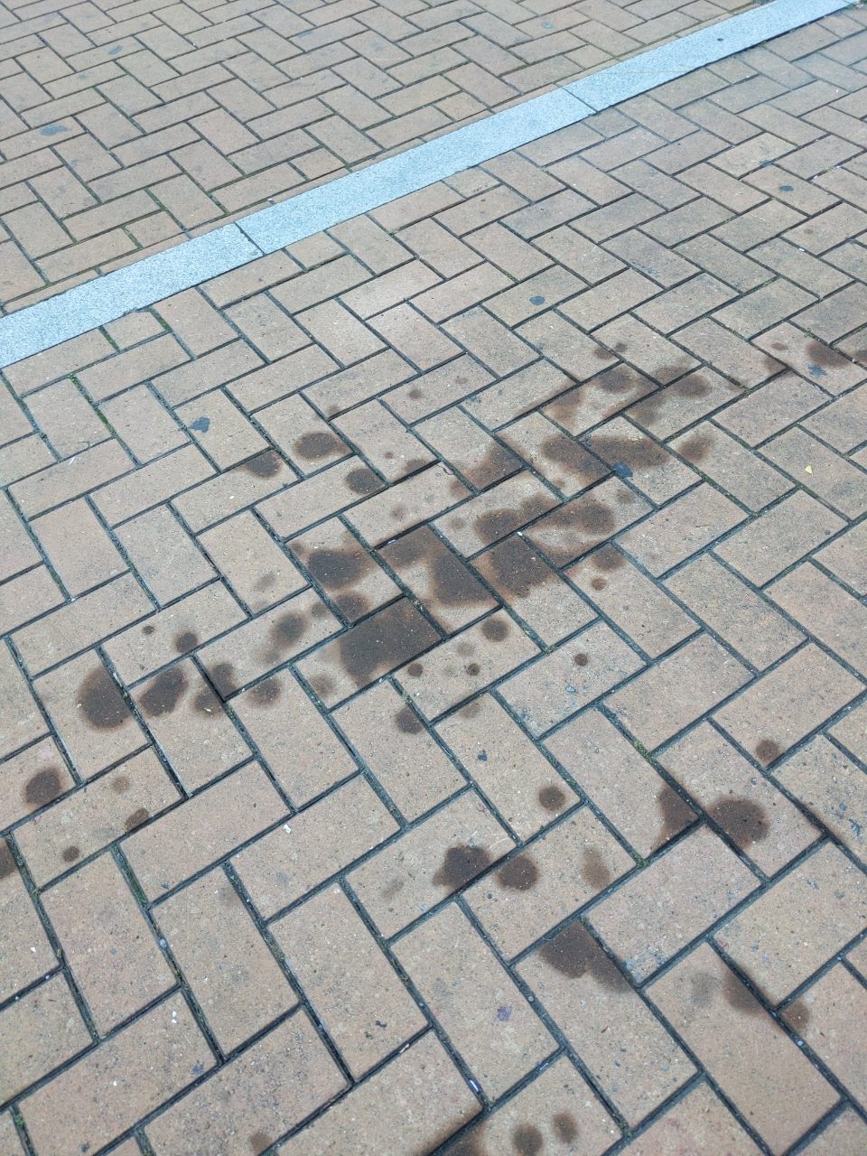 보도블록 변형